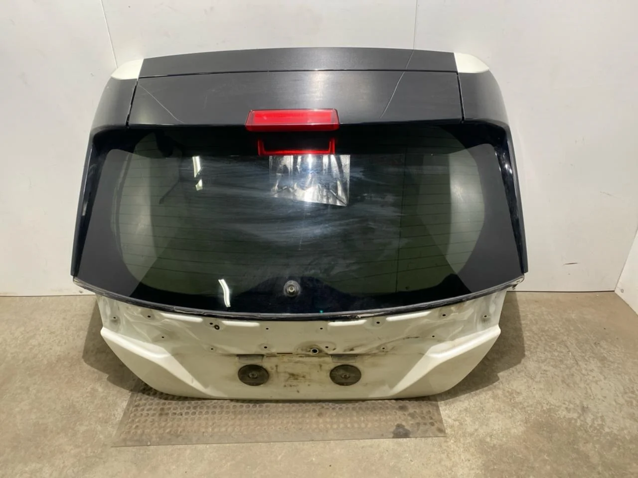 Nissan LEAF 2017-24 Tailgate, estate