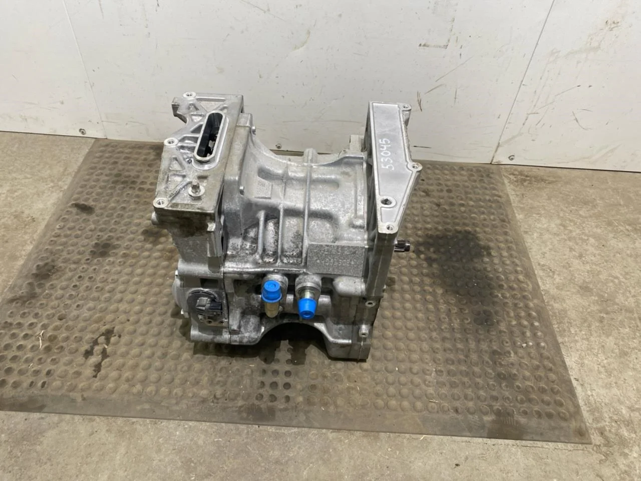 Nissan LEAF 2017-24 Elektromos motor, első
