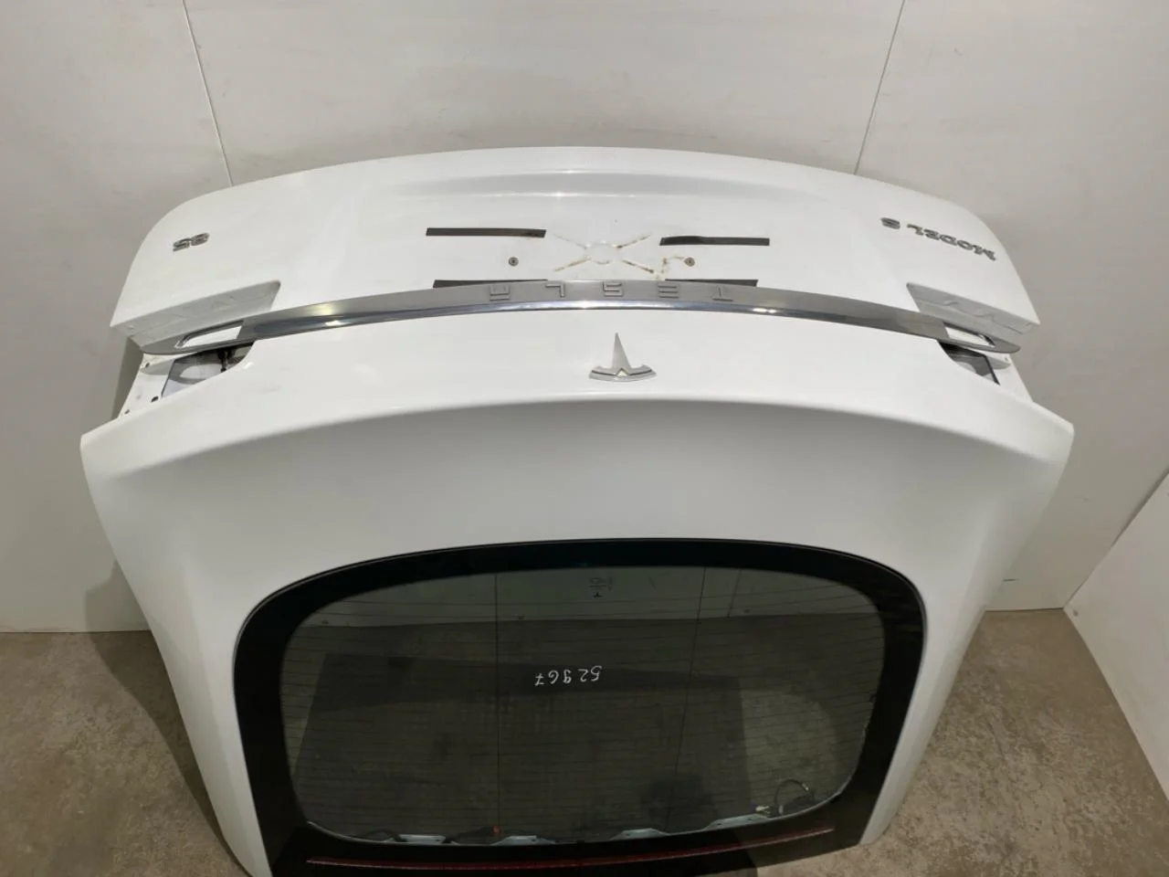 Tesla MODEL S 2013- Tailgate, estate view 2