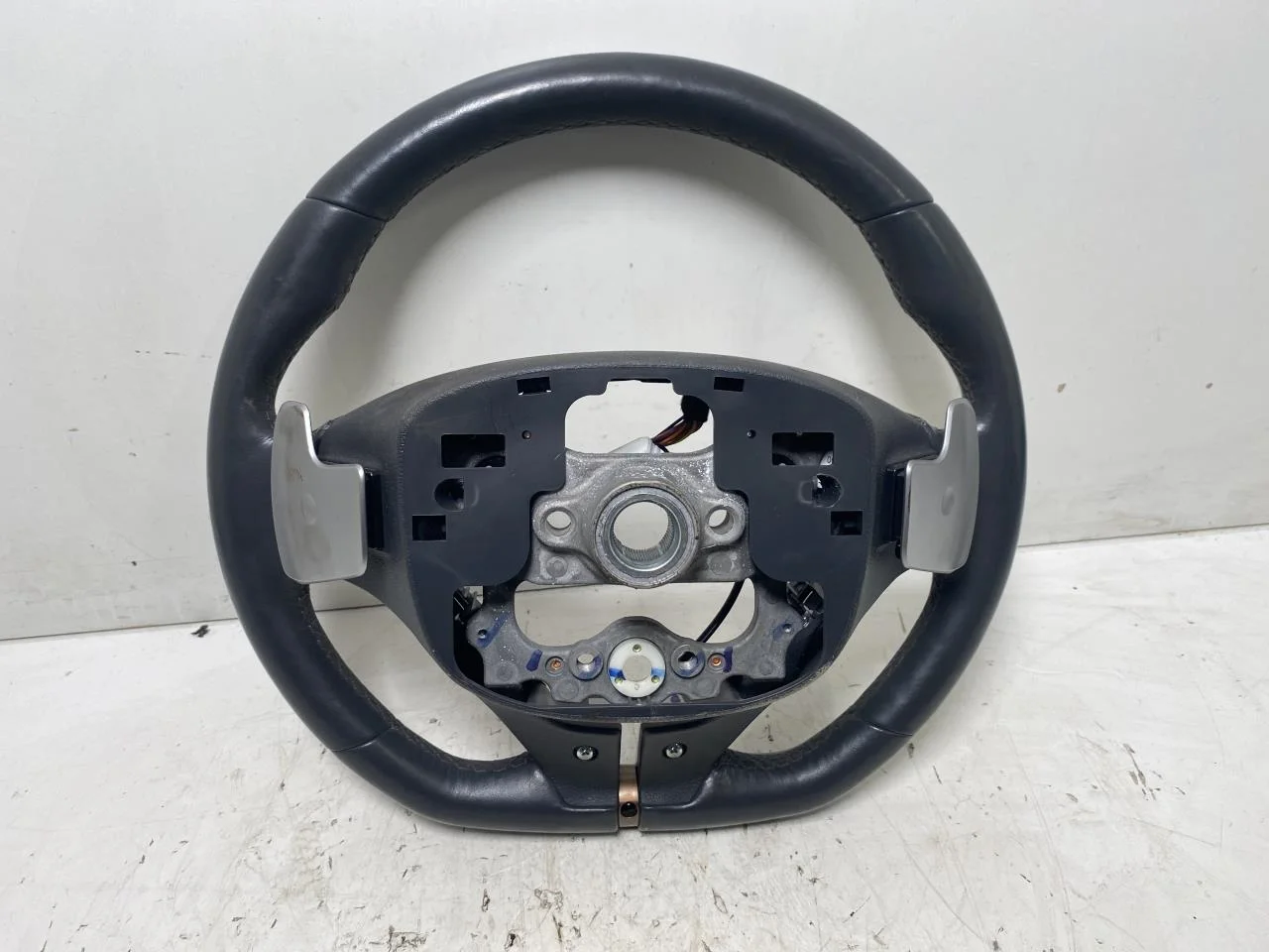 Hyundai IONIQ AE 2017-22 Steering wheel view 2