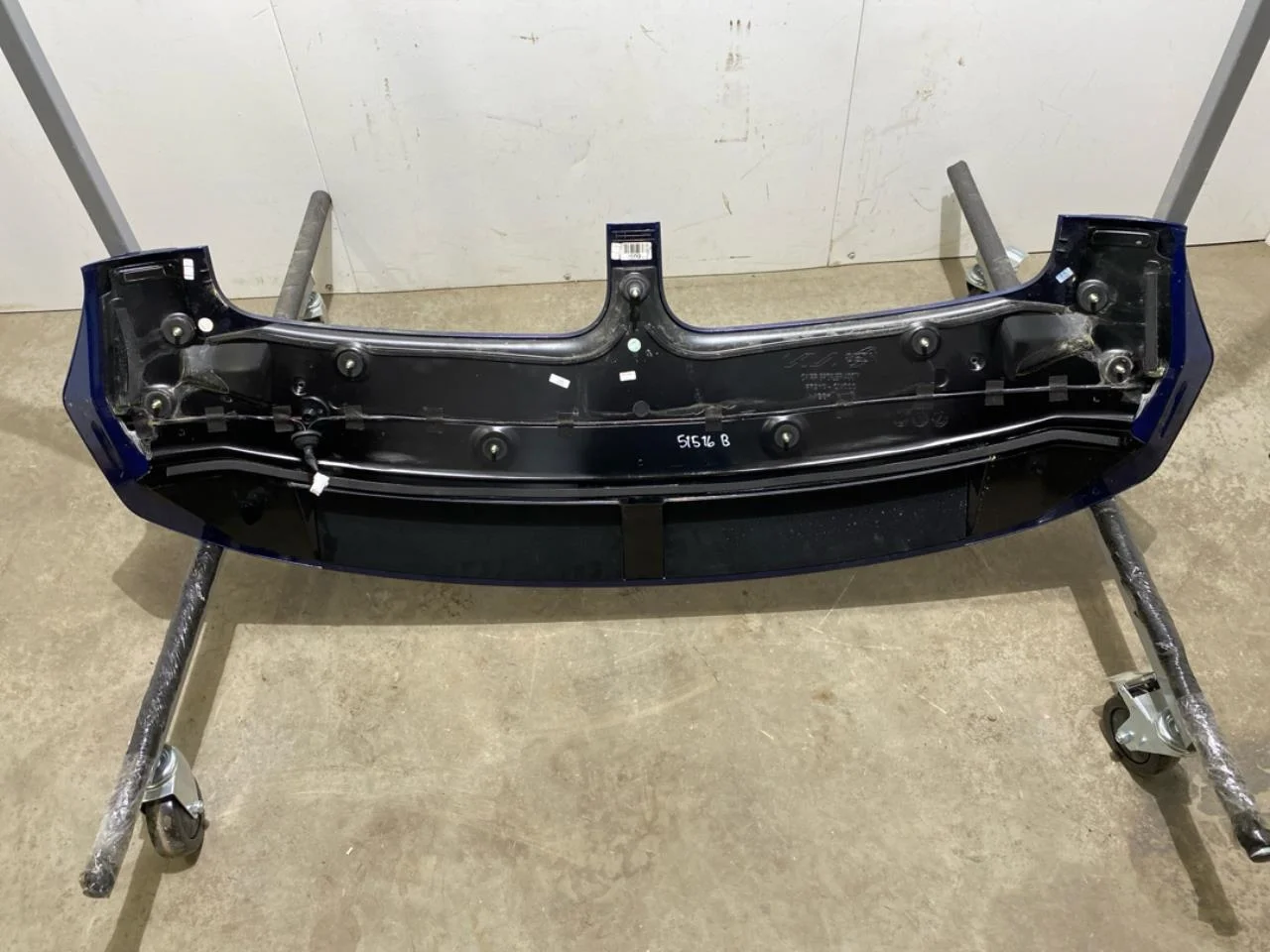 Kia EV6 2022- Spoiler, csomagtérajtó nézet 2
