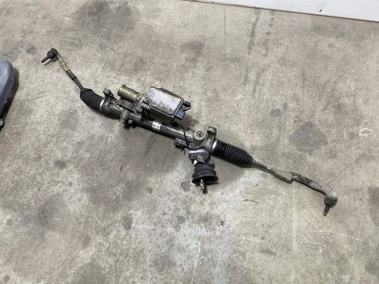 Mercedes B 180-200 W246/W242 2012-19 Power steering rack, electric view 2
