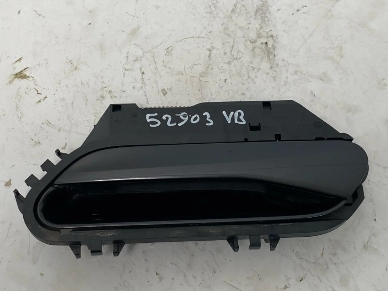 Volkswagen ID.4 2021- Ajtó külső kilincs, bal