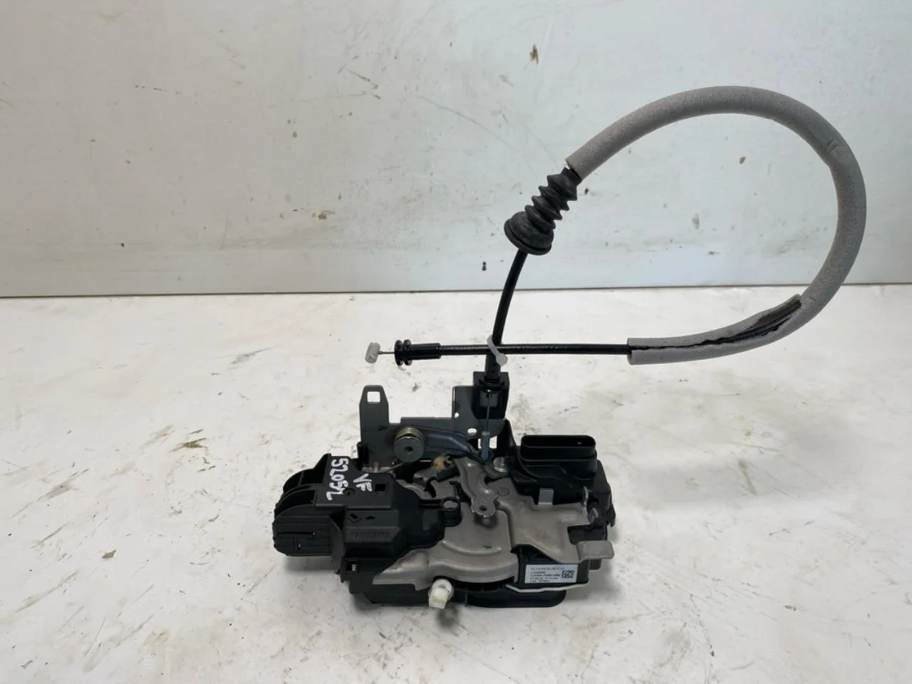 Volvo XC40/RECHARGE 2018- Ajtózár ház nézet 2