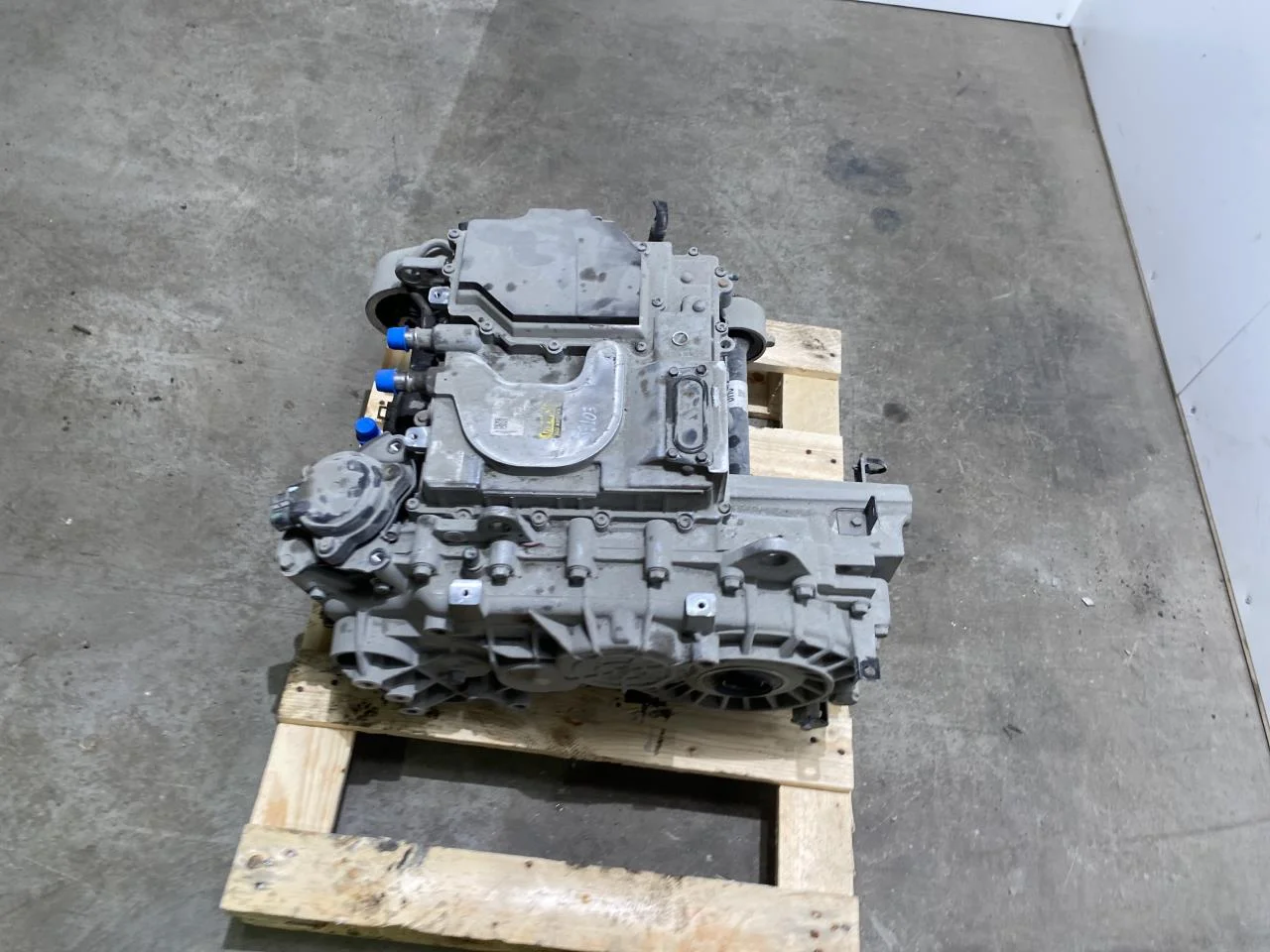 Kia EV6 2022- Elektromos motor, hátsó nézet 2