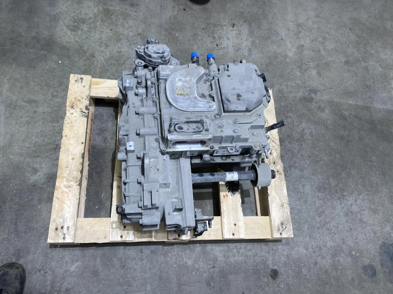 Kia EV6 2022- Elektromos motor, hátsó nézet 3