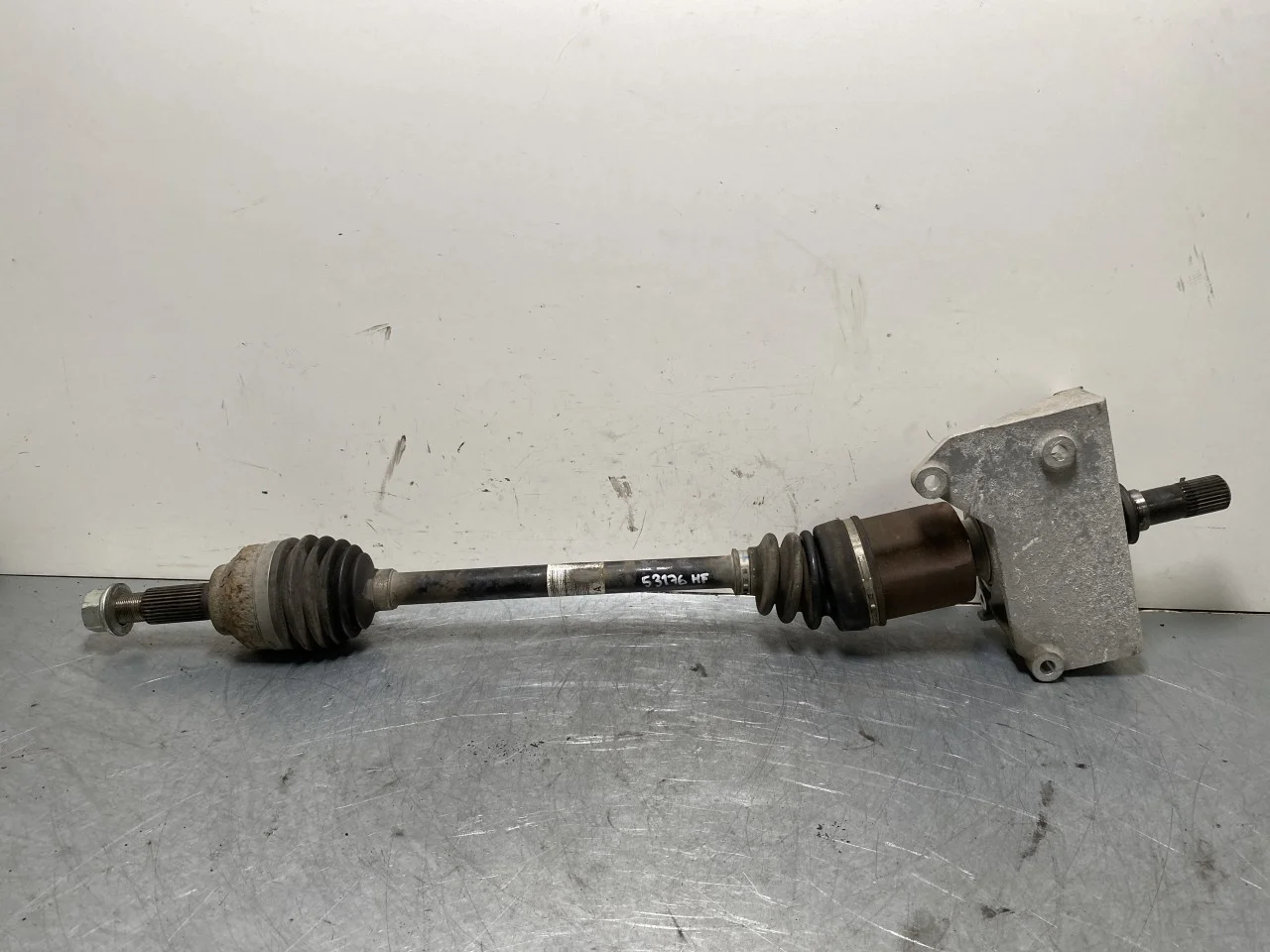 Nissan E-NV200 / EVALIA Front right driveshaft view 3