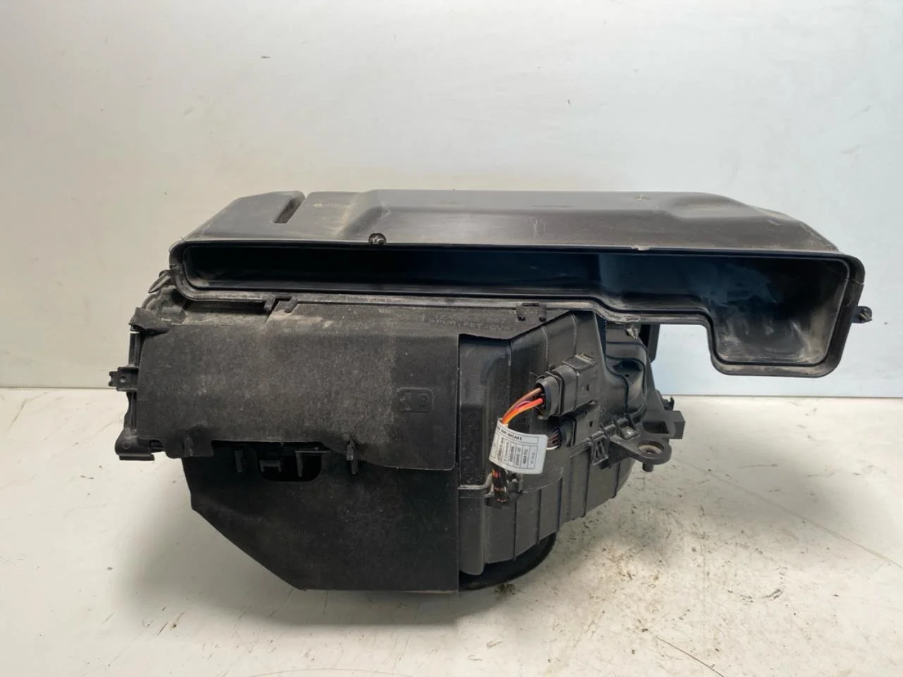 Volkswagen ID BUZZ/CARGO 2022- Klíma, egyéb