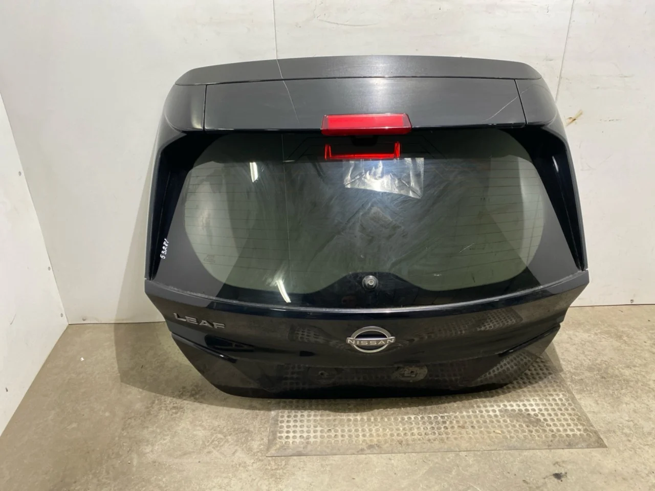 Nissan LEAF 2017-24 Tailgate, estate