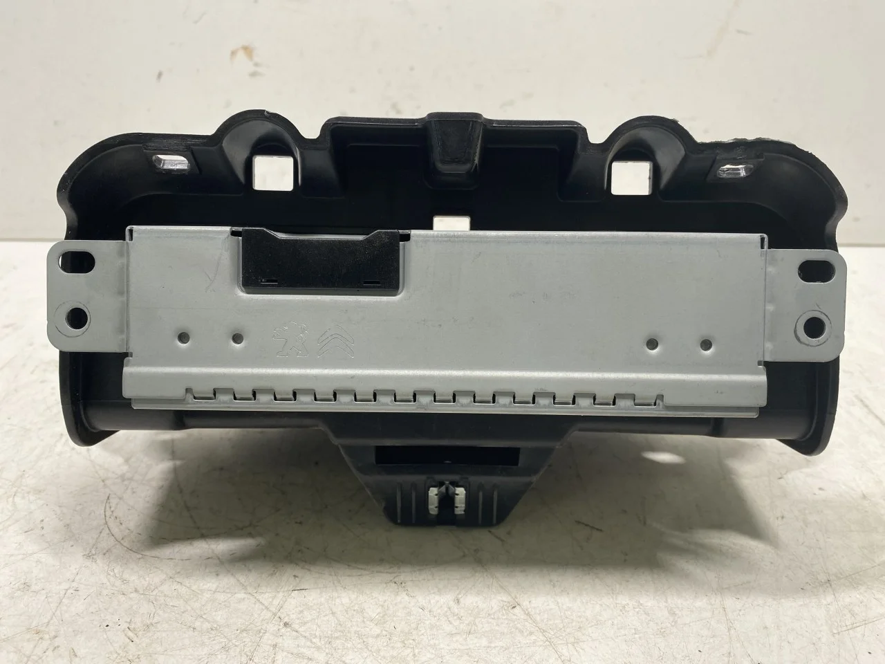 Opel / Vauxhall CORSA F 2020- Radio