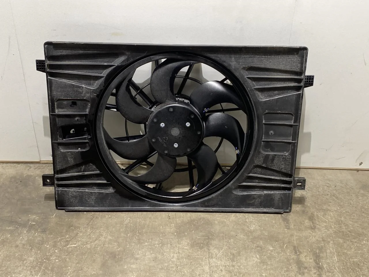 Hongqi E-HS9 2022- Hűtőventilátor, elektromos