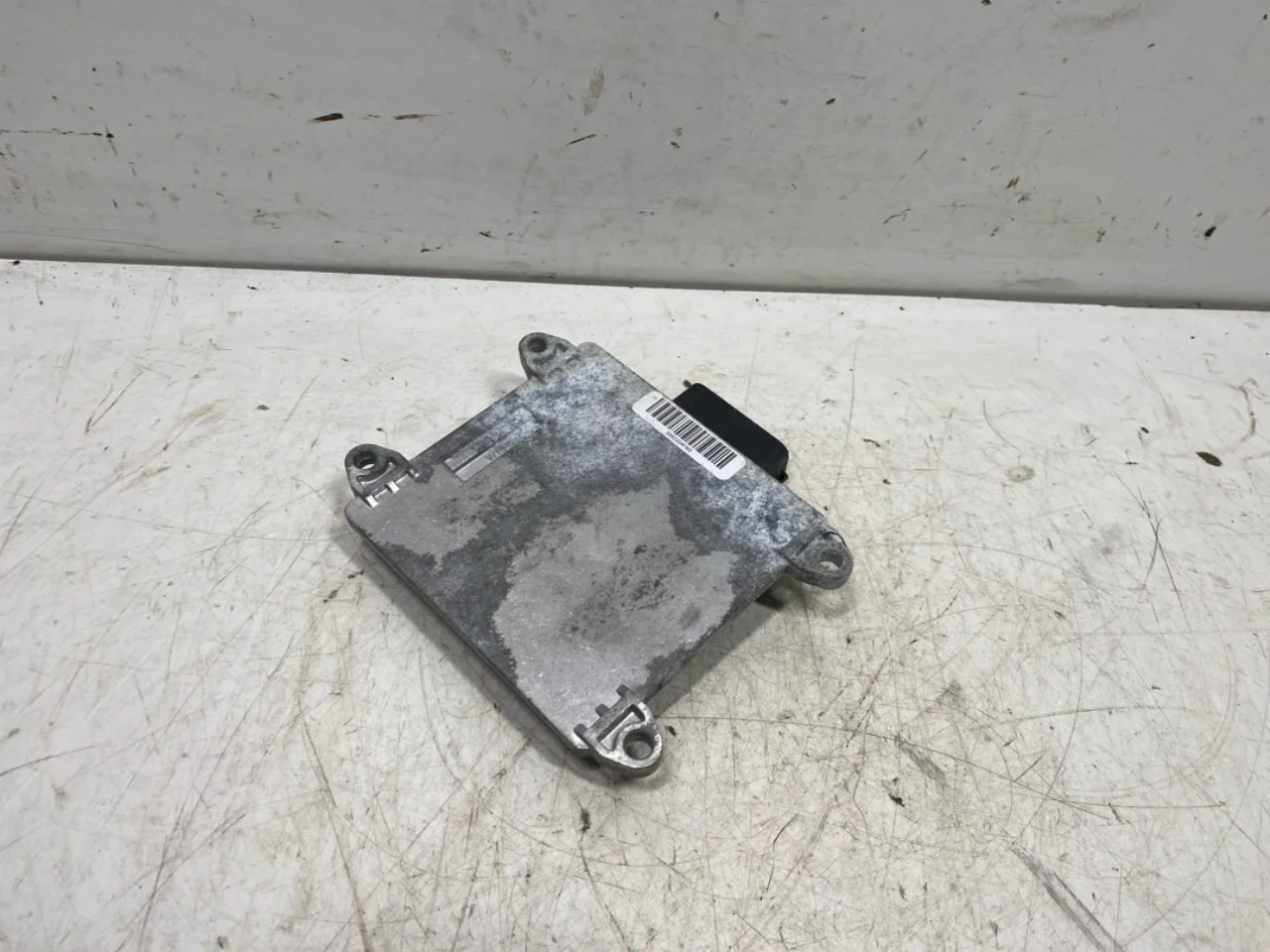 BMW I3 I01 2013-22 Vezérlőegység, befecskendezés (benzin) nézet 2