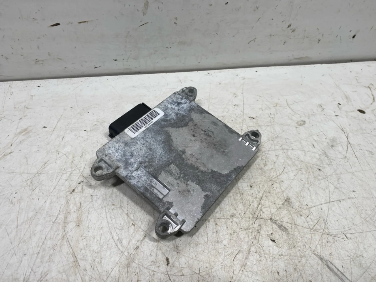 BMW I3 I01 2013-22 Vezérlőegység, befecskendezés (benzin) nézet 3