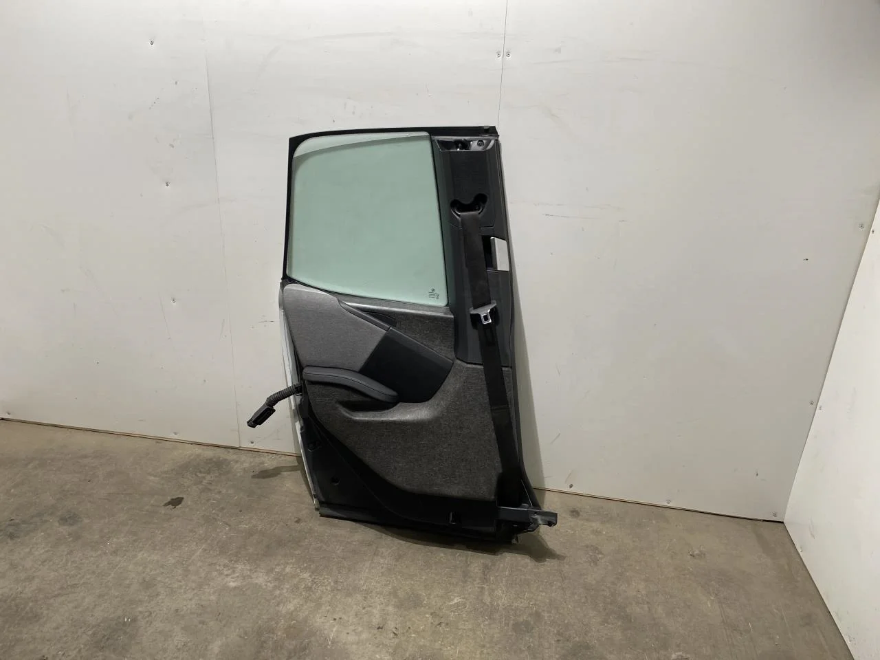BMW I3 I01 2013-22 Ajtó, 4 ajtós, hátsó, bal nézet 3