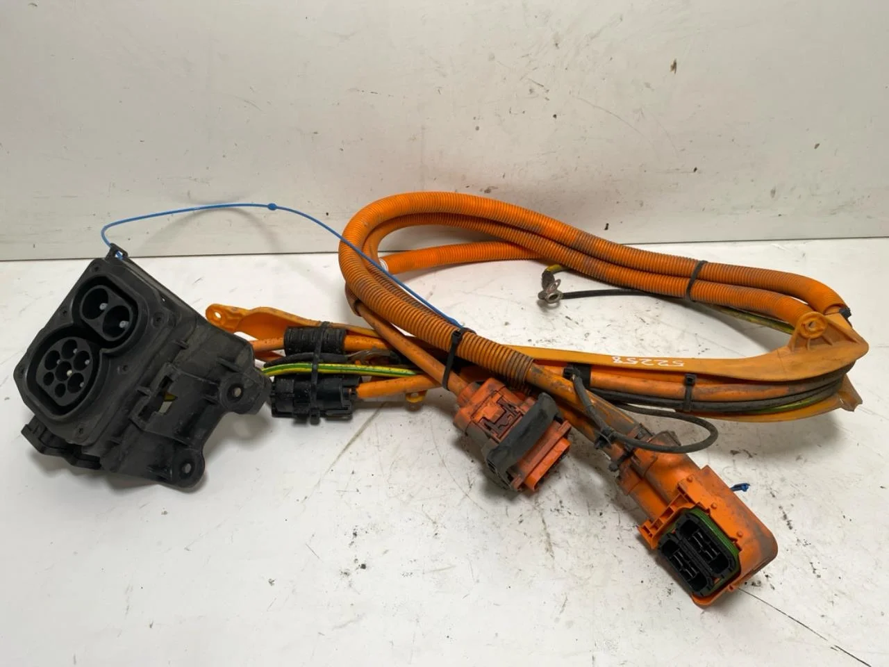 BMW I3 I01 2013-22 Capac port încărcare, electric / hibrid