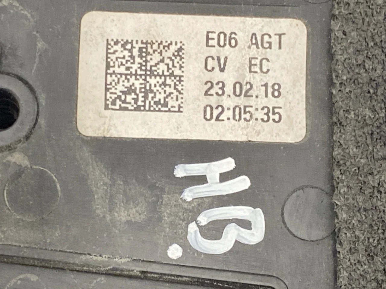 Kia EV6 2022- Capac port încărcare, electric / hibrid vedere 4