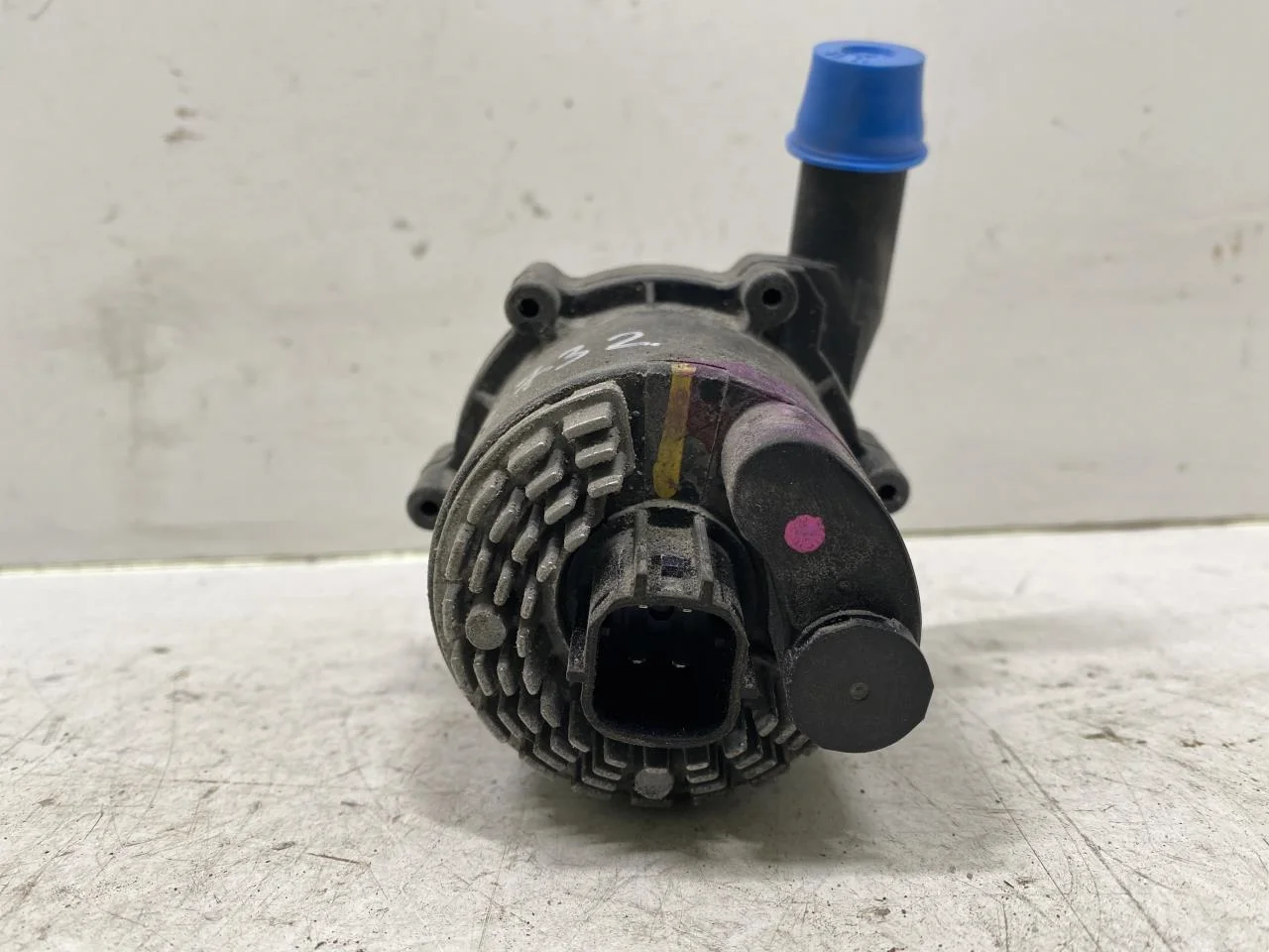 Mercedes B 180-200 W246/W242 2012-19 Keringtetőszivattyú nézet 3
