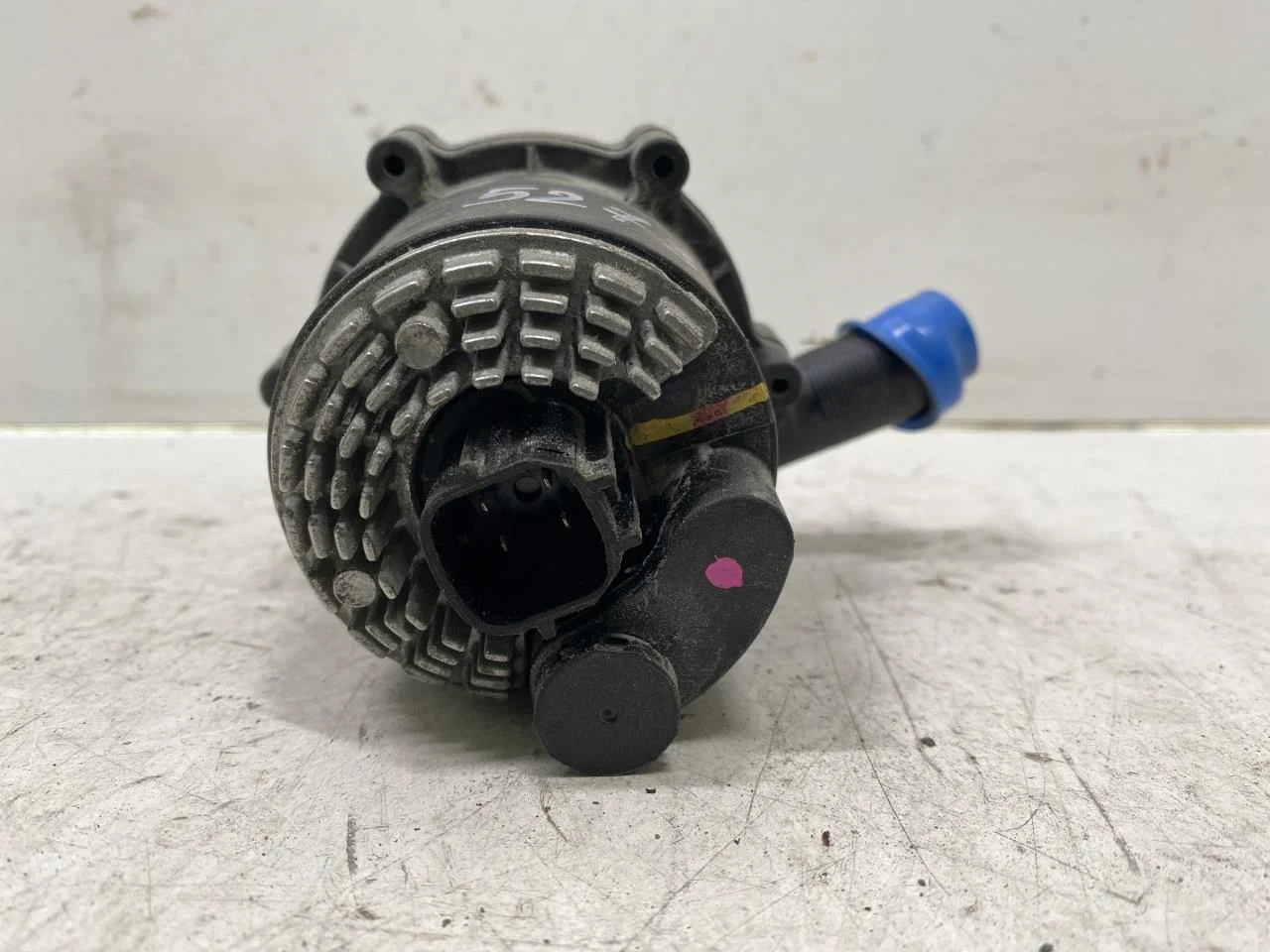 Mercedes B 180-200 W246/W242 2012-19 Keringtetőszivattyú nézet 4