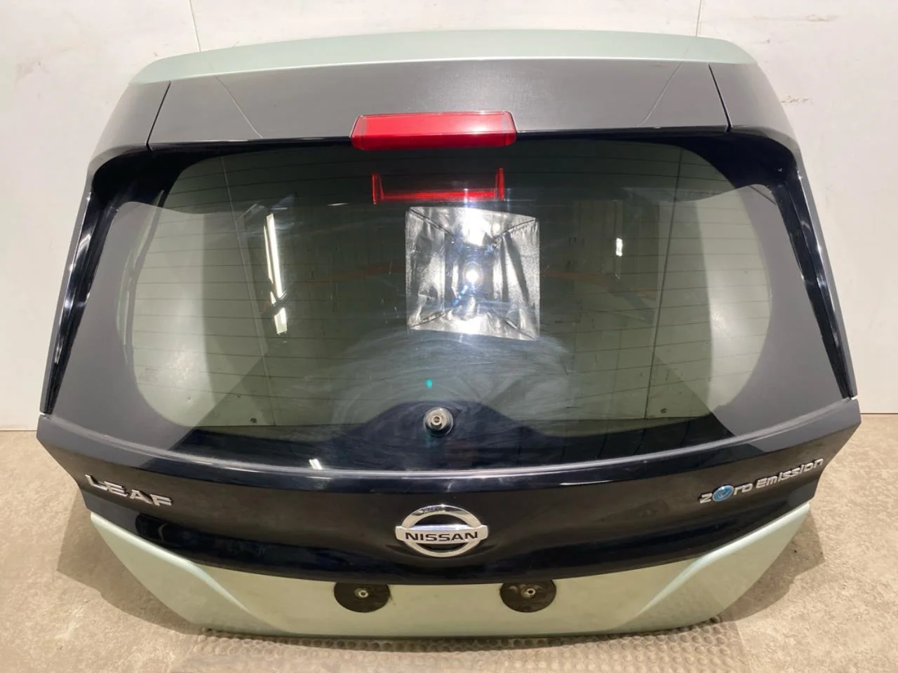 Nissan LEAF 2017-24 Tailgate, estate