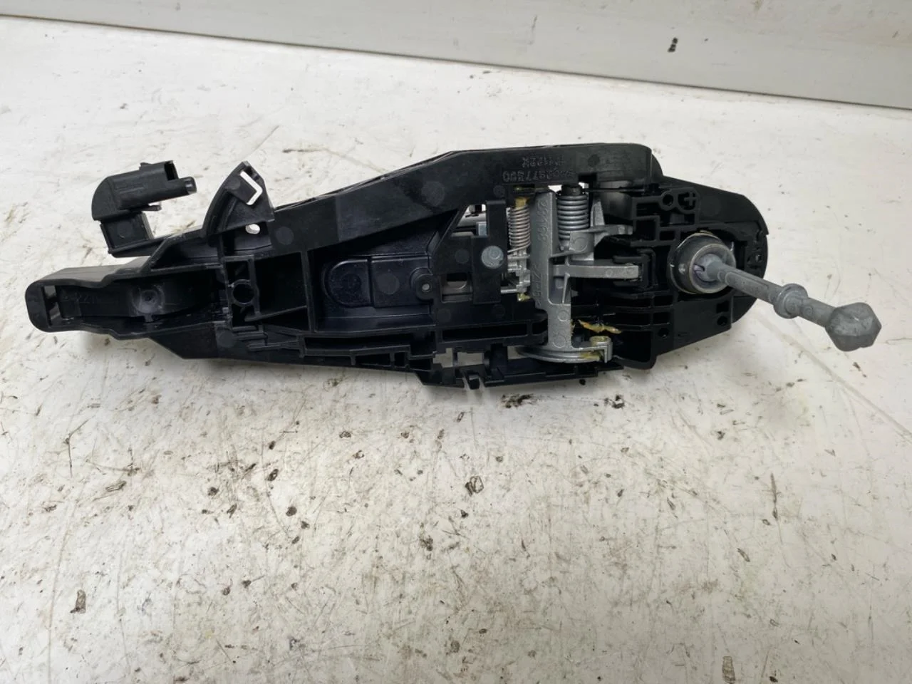 Opel / Vauxhall CORSA F 2020- Left exterior door handle view 3