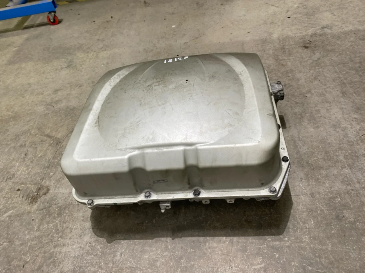 Nissan LEAF 2011-17 Inverter, 12-220V view 4