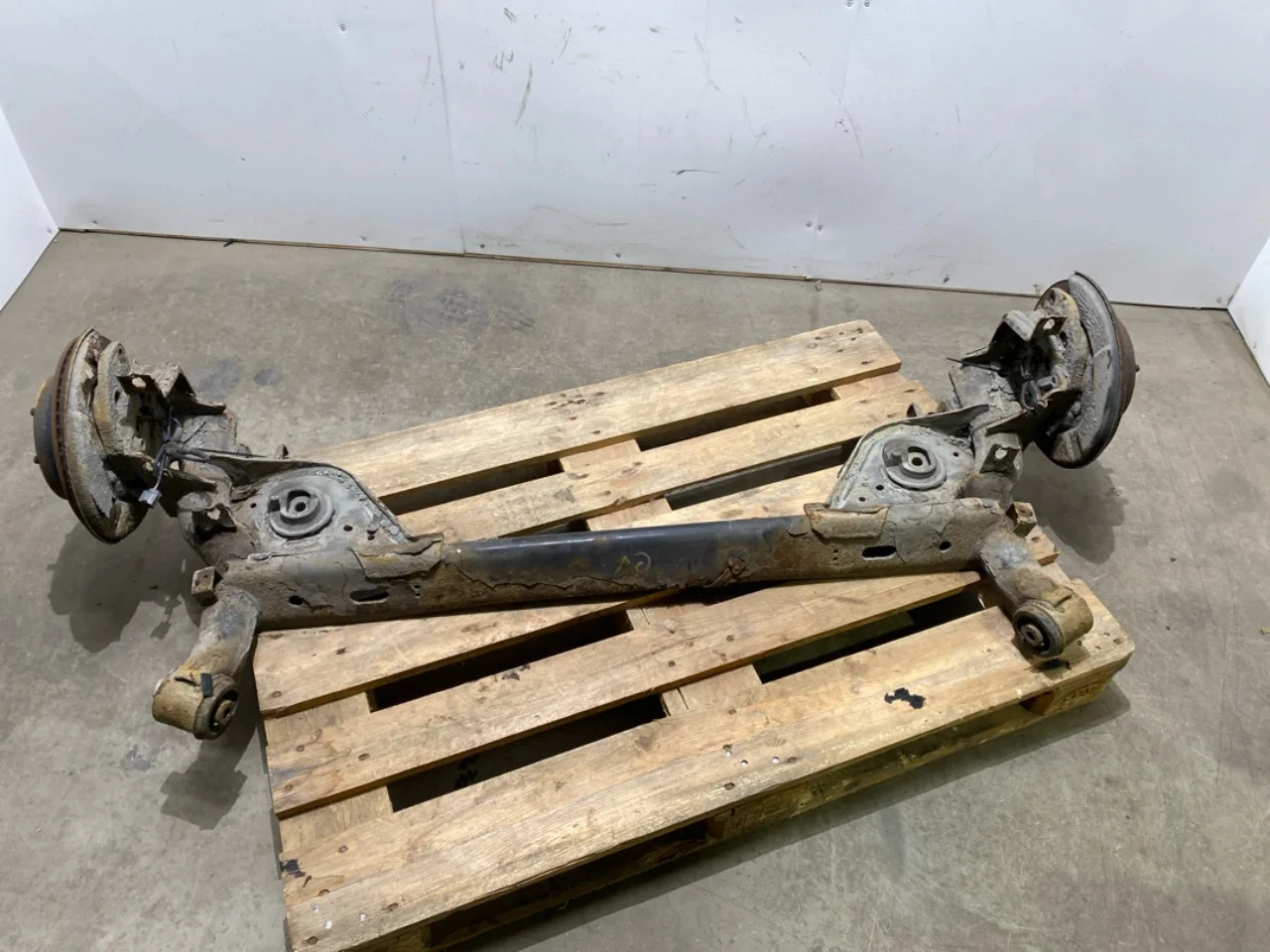 Nissan LEAF 2011-17 Rear suspension, other
