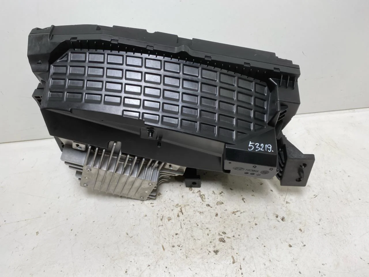 Hyundai IONIQ 5 NE 2022- Other instruments view 2