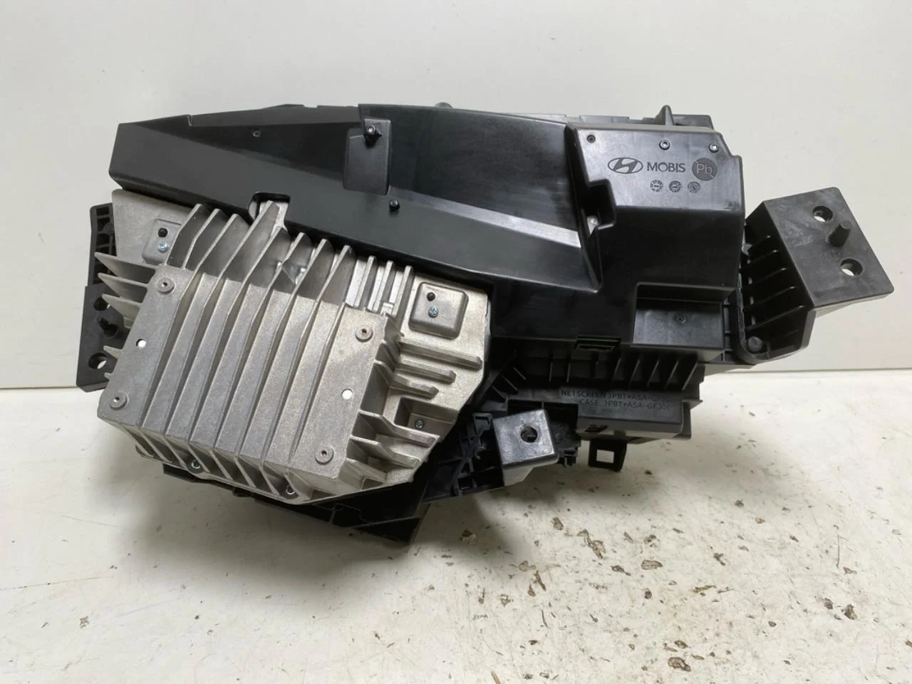 Hyundai IONIQ 5 NE 2022- Other instruments view 3