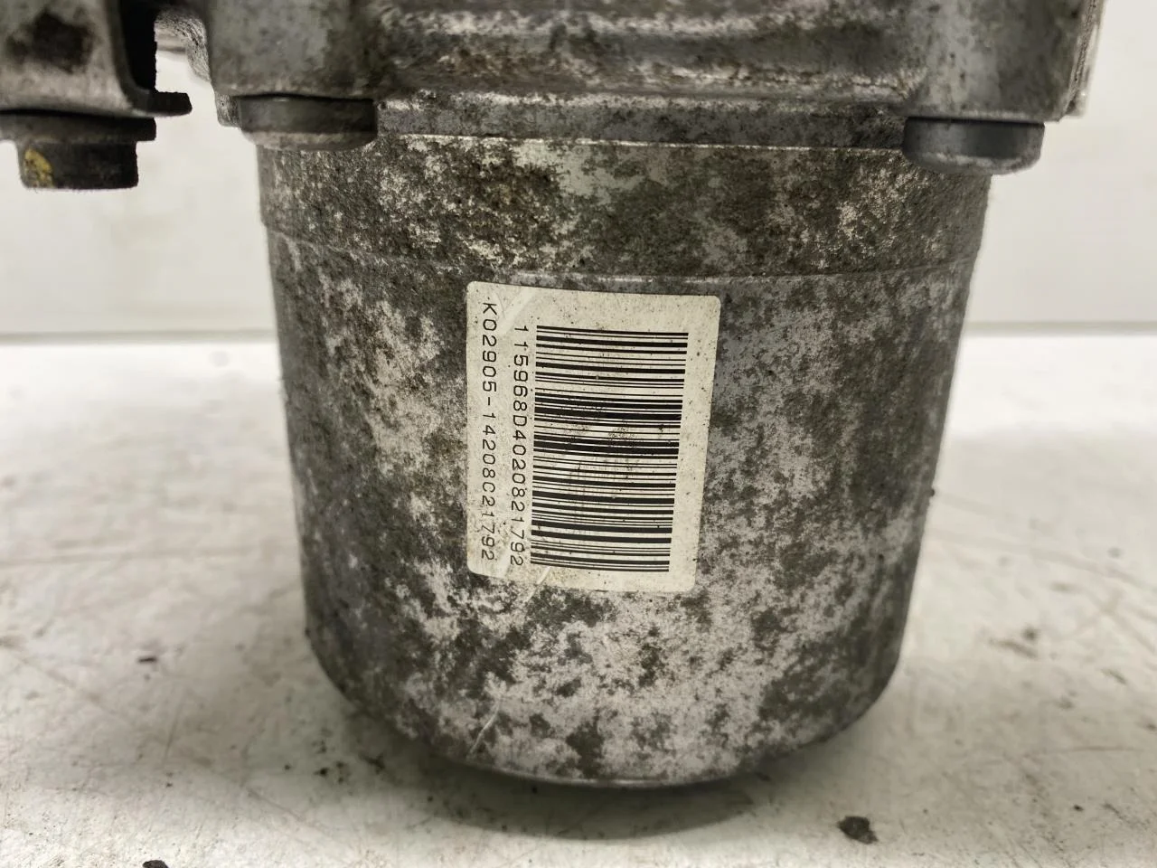 Peugeot PARTNER 2016-18 Electric power steering pump view 4