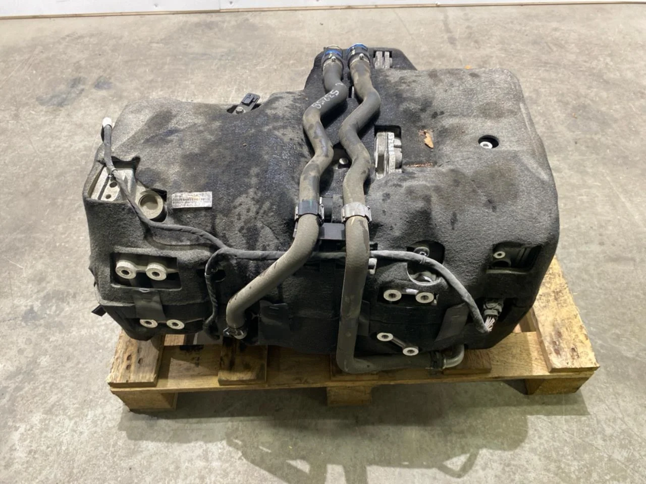 Hongqi E-HS9 2022- Elektromos motor, hátsó