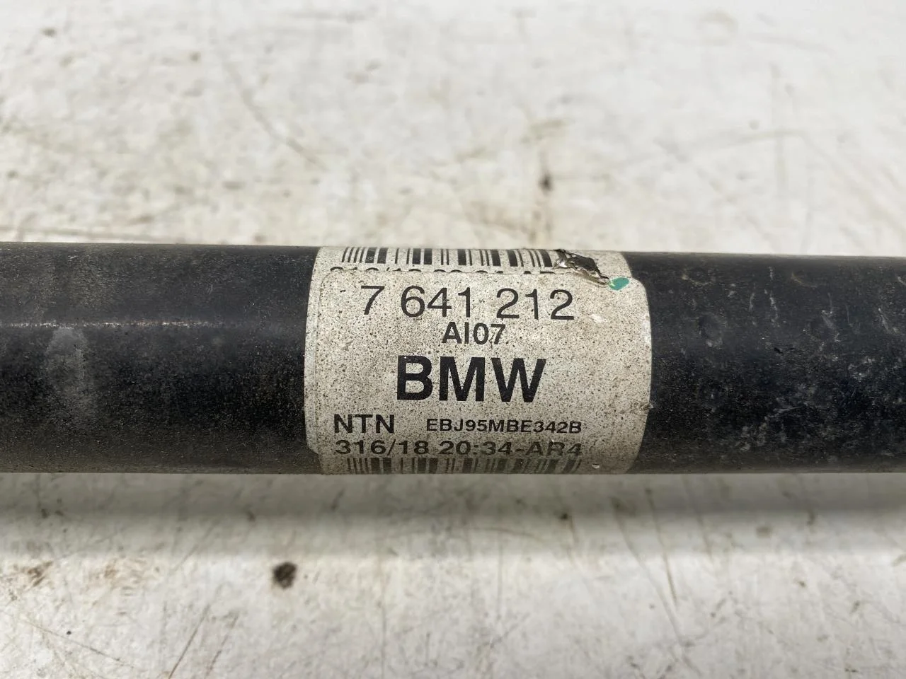 BMW I3 I01 2013-22 Rear right driveshaft view 4