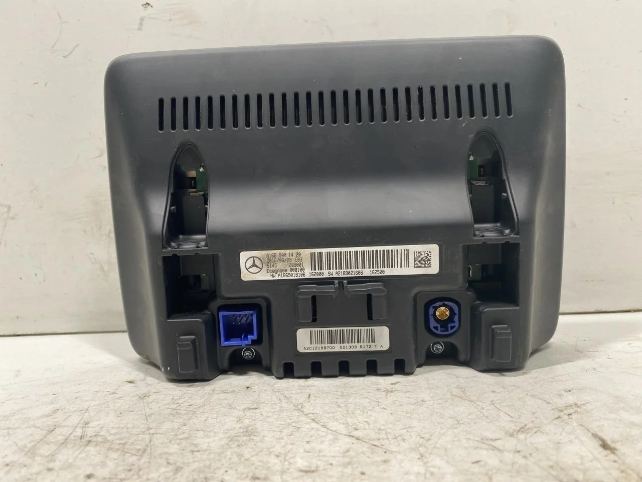 Mercedes B 180-200 W246/W242 2012-19 GPS navigation view 3