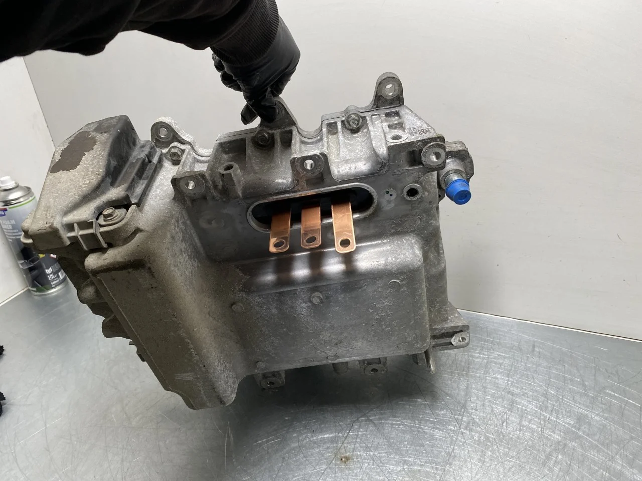 Nissan LEAF 2011-17 Inverter, 12-220V nézet 4