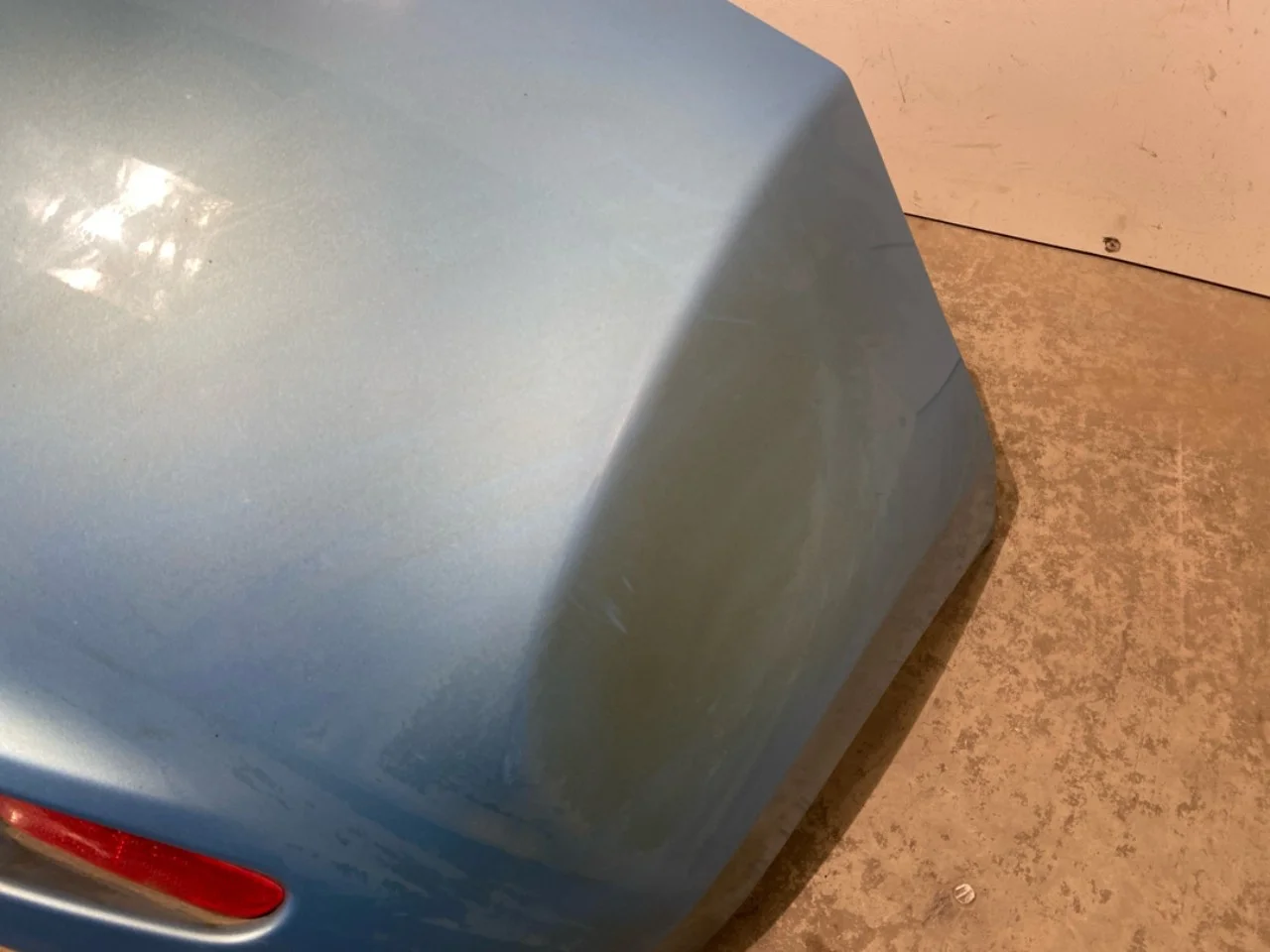 Nissan LEAF 2011-17 Rear bumper view 4