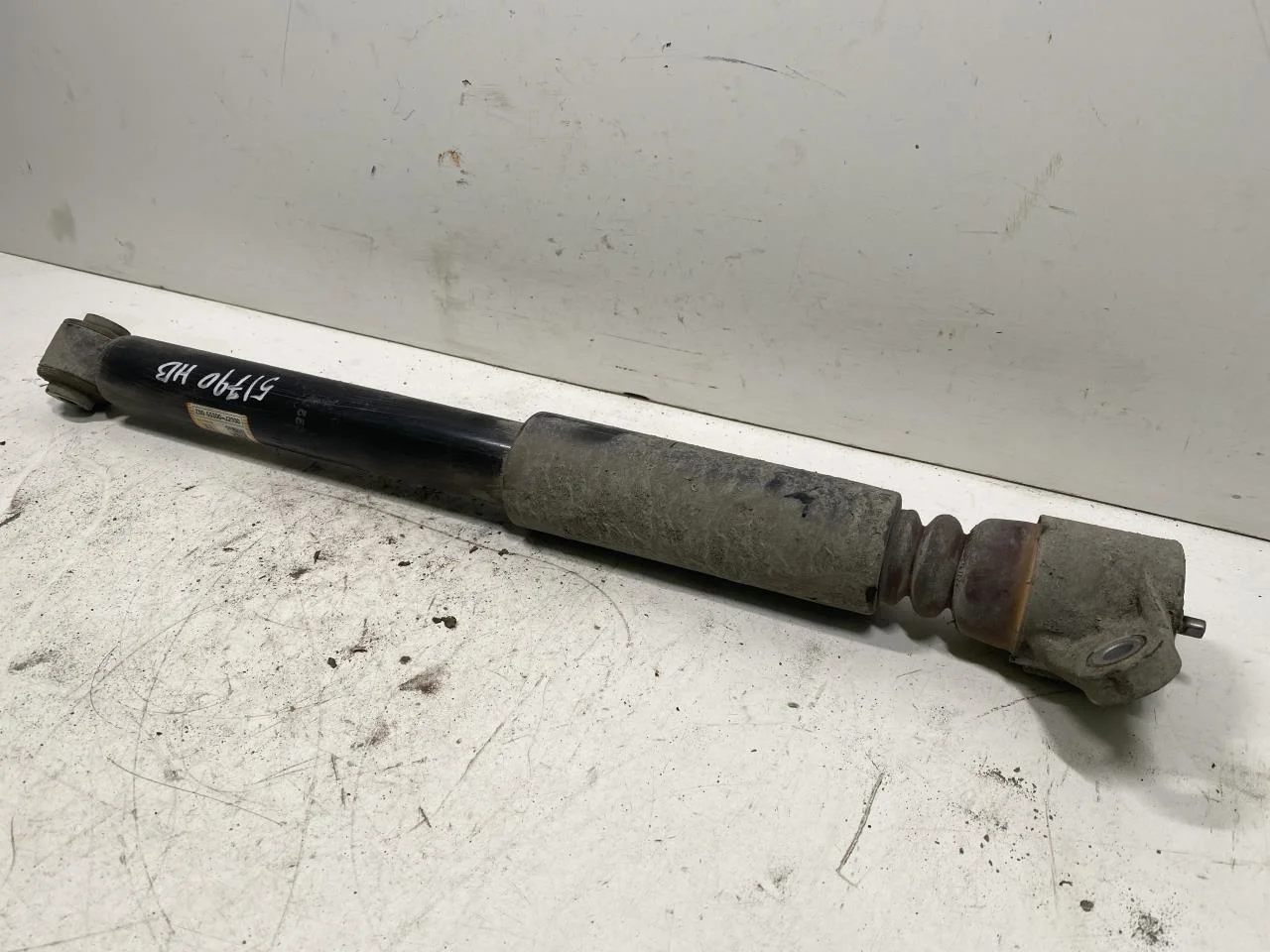 Kia SOUL 2009- Shock absorber, rear