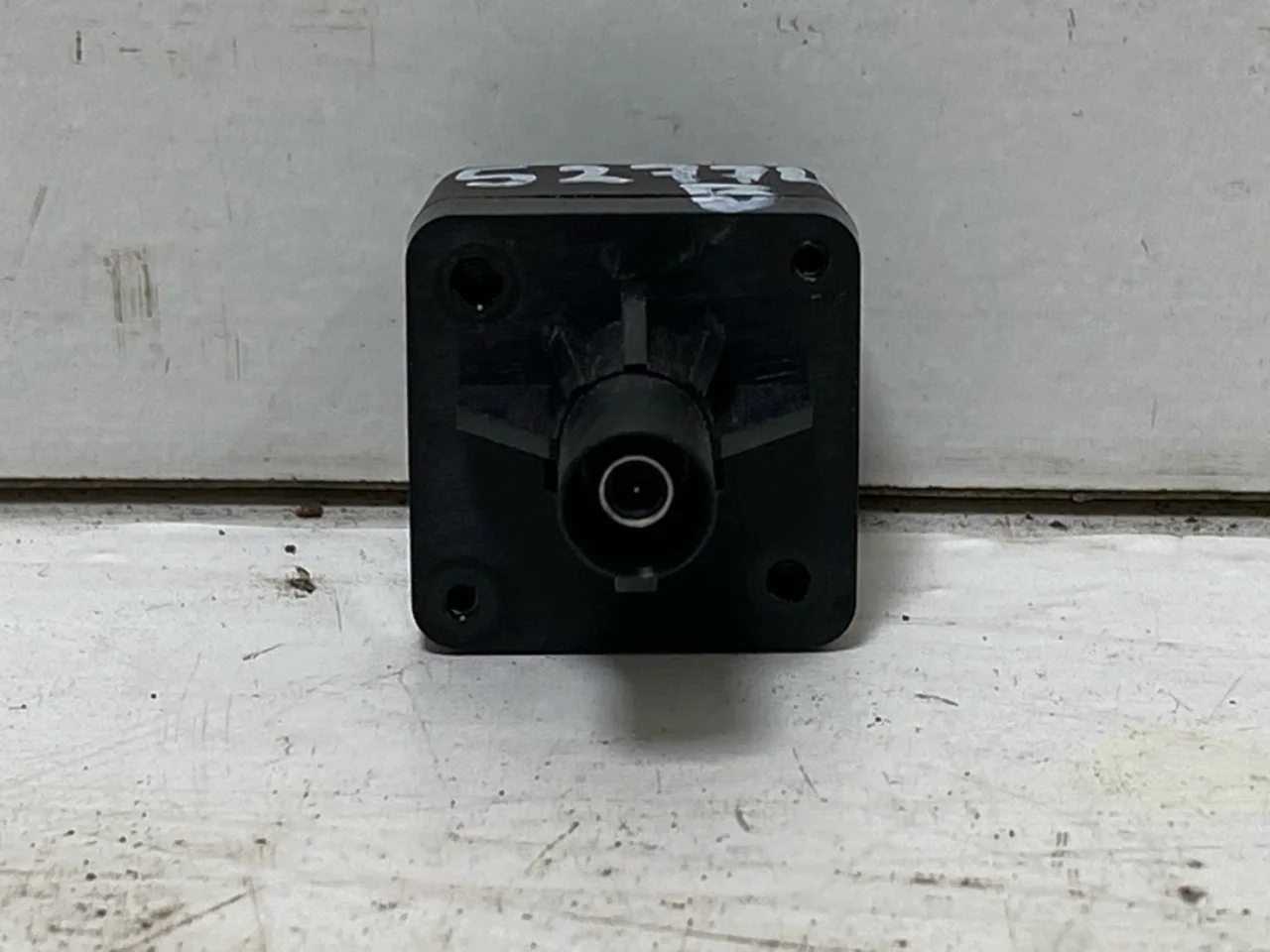 Nissan ARIYA 2021- Exterior camera view 2