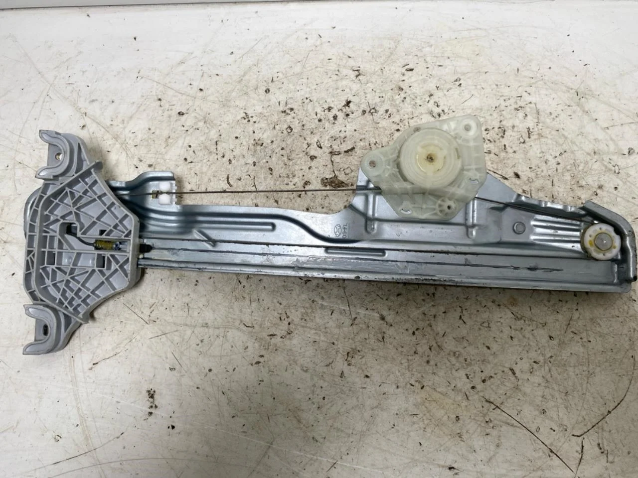 Hyundai KONA / ELECTRIC 2018-23 Electric window regulator, complete view 2