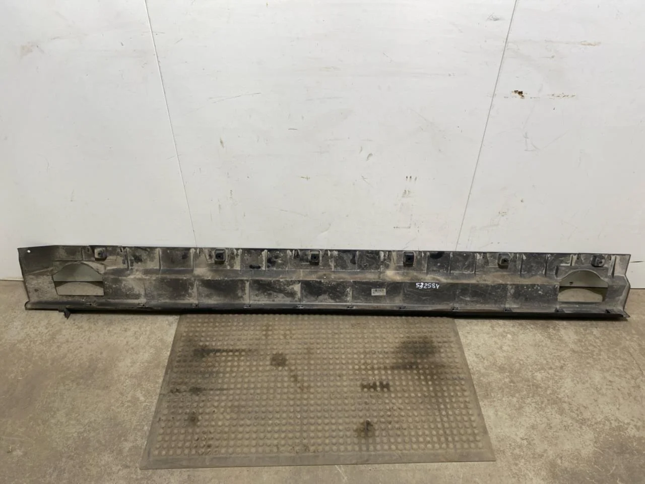 BMW I3 I01 2013-22 Küszöb burkolat, bal nézet 2