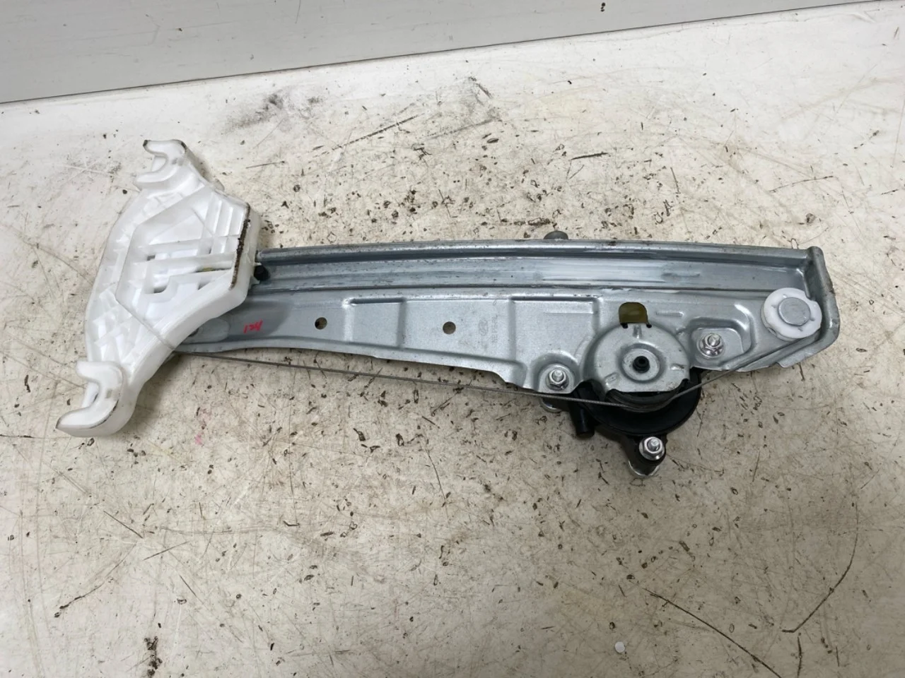 Hyundai IONIQ 5 NE 2022- Electric window regulator, complete view 2