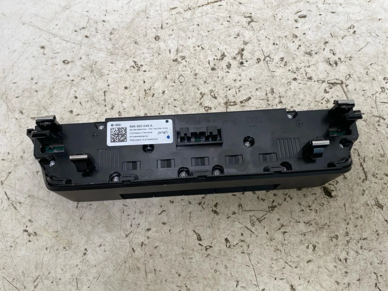 Audi Q4 E-TRON FZ 2021- Heater control unit view 2