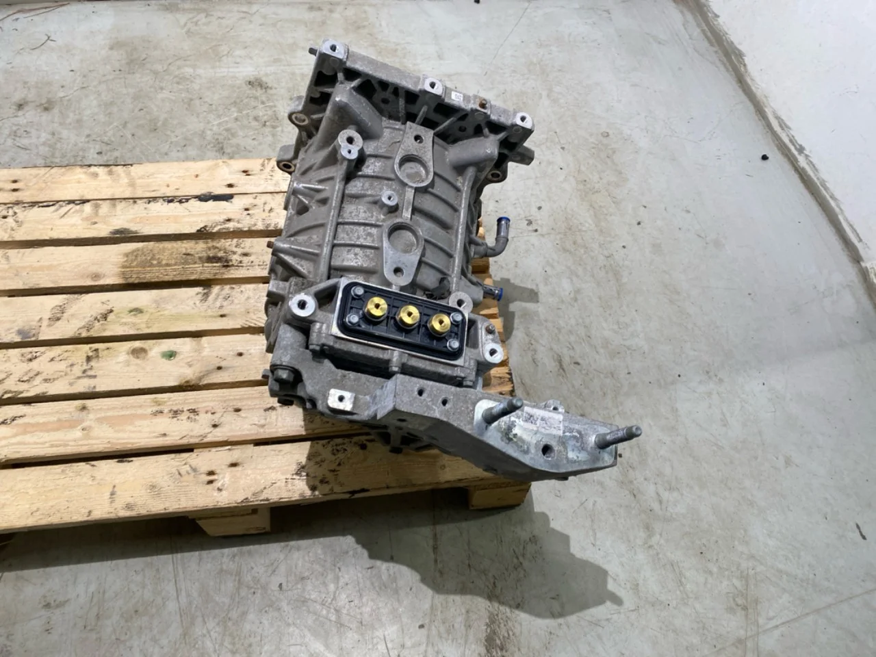 Hyundai KONA / ELECTRIC 2018-23 Elektromos motor, első
