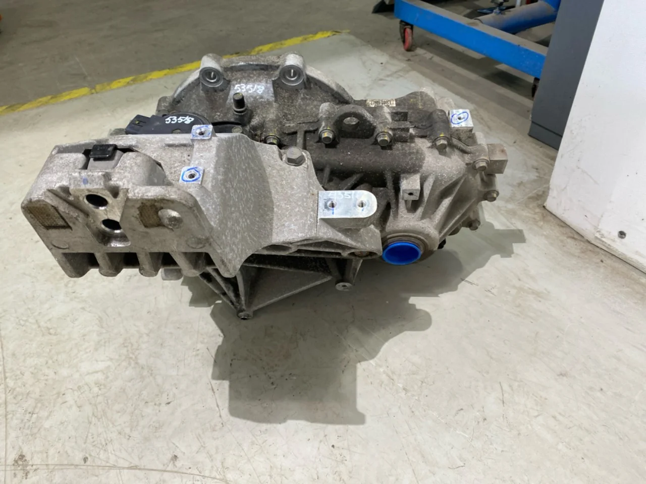 Hyundai KONA / ELECTRIC 2018-23 Váltó, automata nézet 4