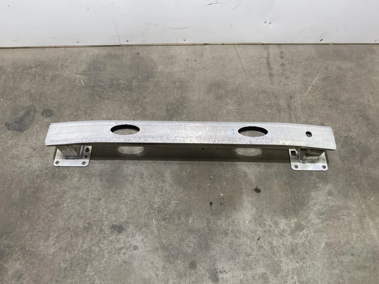 Citroen SPACETOURER/E-SPACETOURER 2016- Bumper reinforcement beam, rear