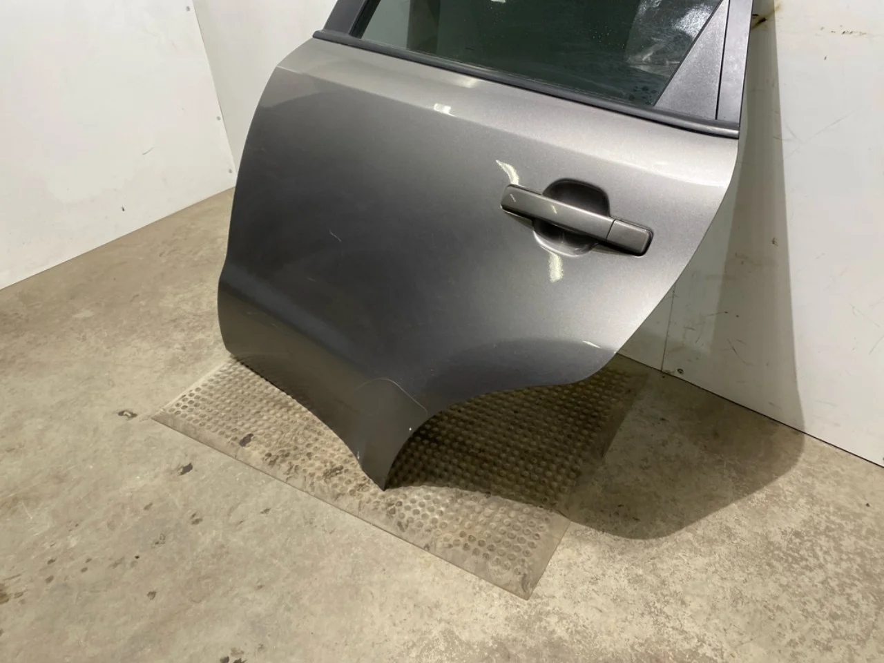 Kia SOUL 2009- Ajtó, 4 ajtós, hátsó, bal nézet 3