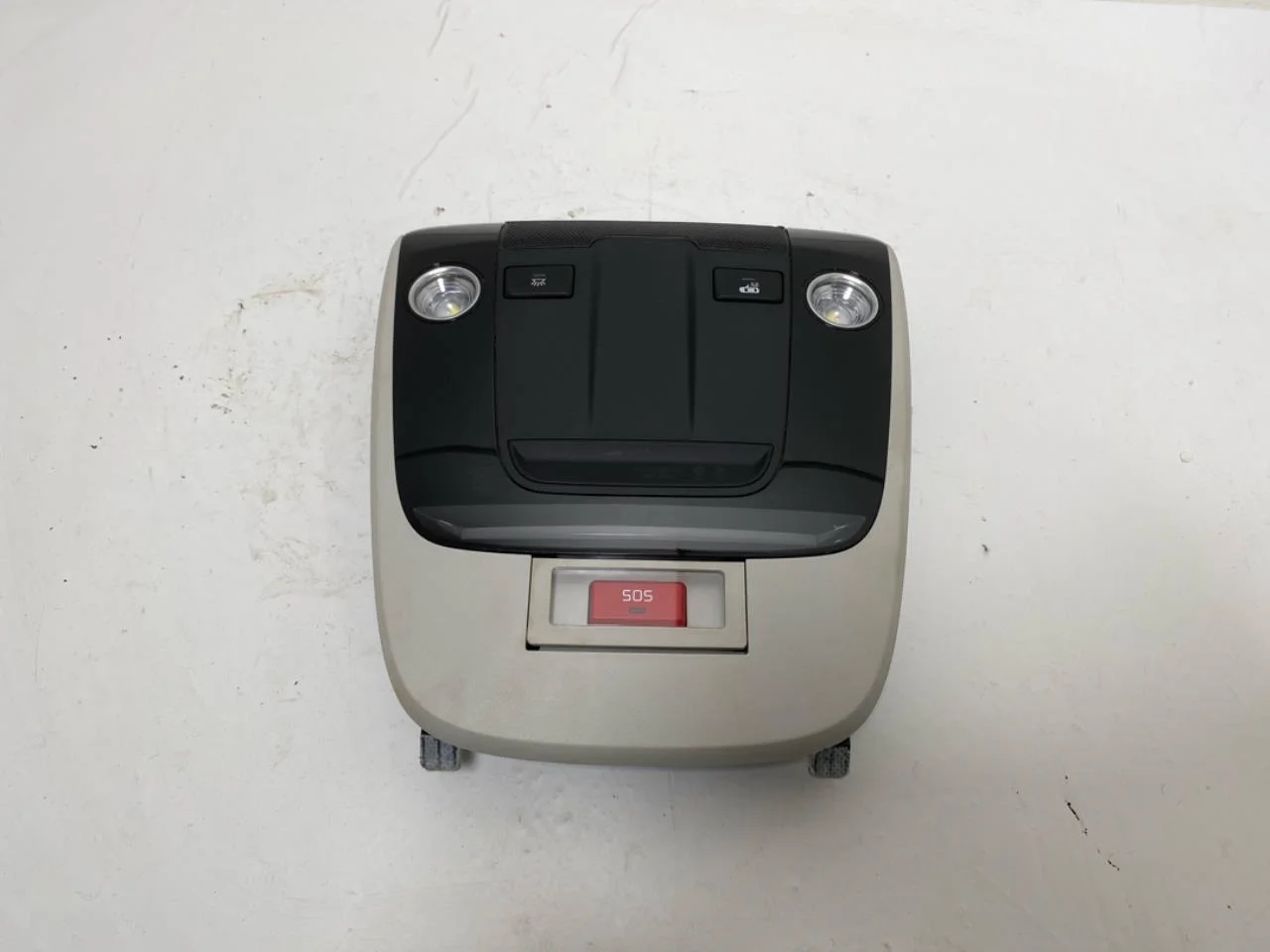 Kia EV6 2022- Tetővilágítás (belső lámpa)