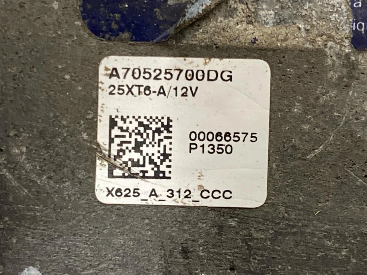 Tesla MODEL S 2013- Vezérlőegység, xenon nézet 3