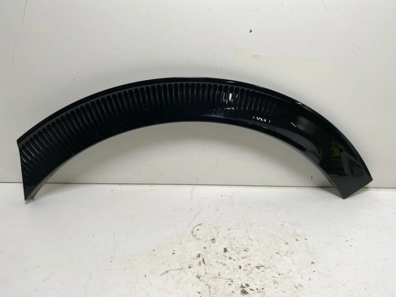 Kia EV6 2022- Wheel arch trim