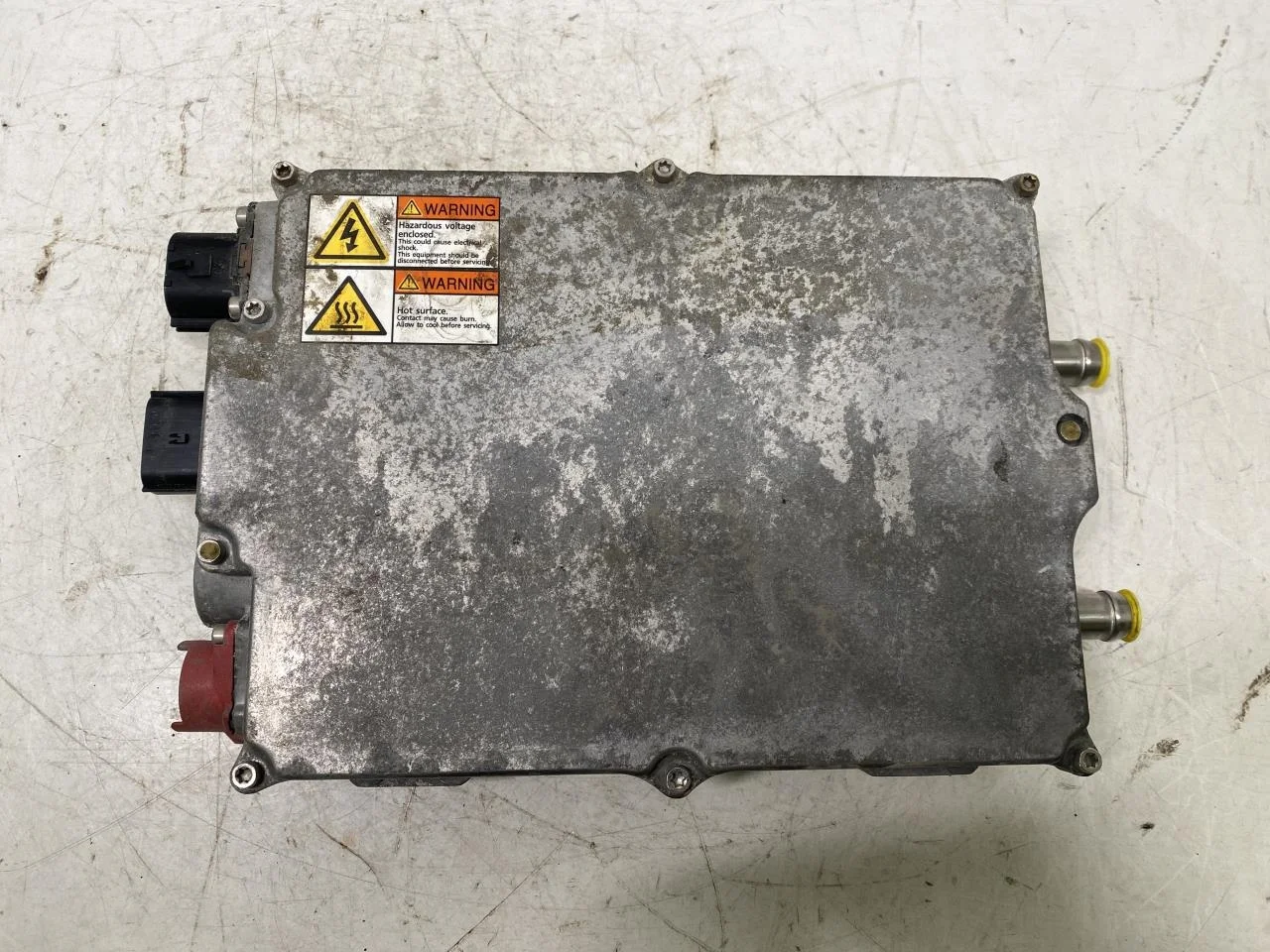 Mercedes B 180-200 W246/W242 2012-19 Voltage converter, battery