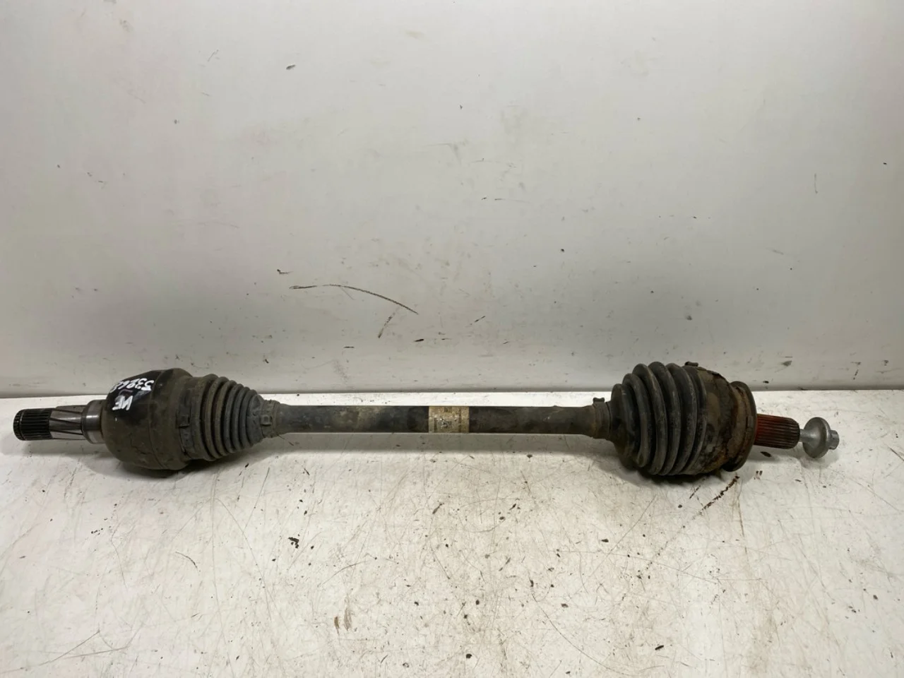 Mercedes B 180-200 W246/W242 2012-19 Féltengely, első, bal