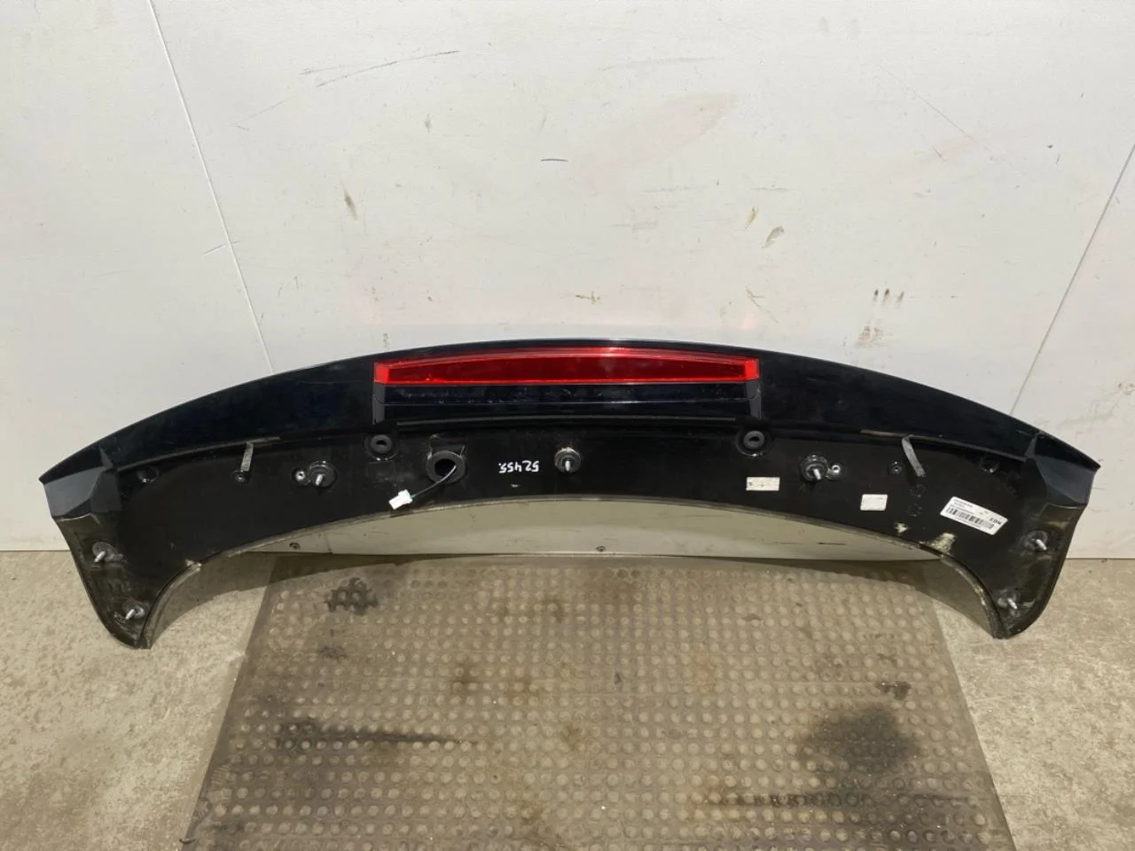 Hyundai IONIQ AE 2017-22 Spoiler, tailgate view 2